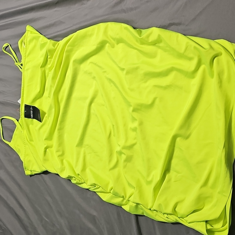 Forever 21 Bright Green Dress - Picture 2 of 4